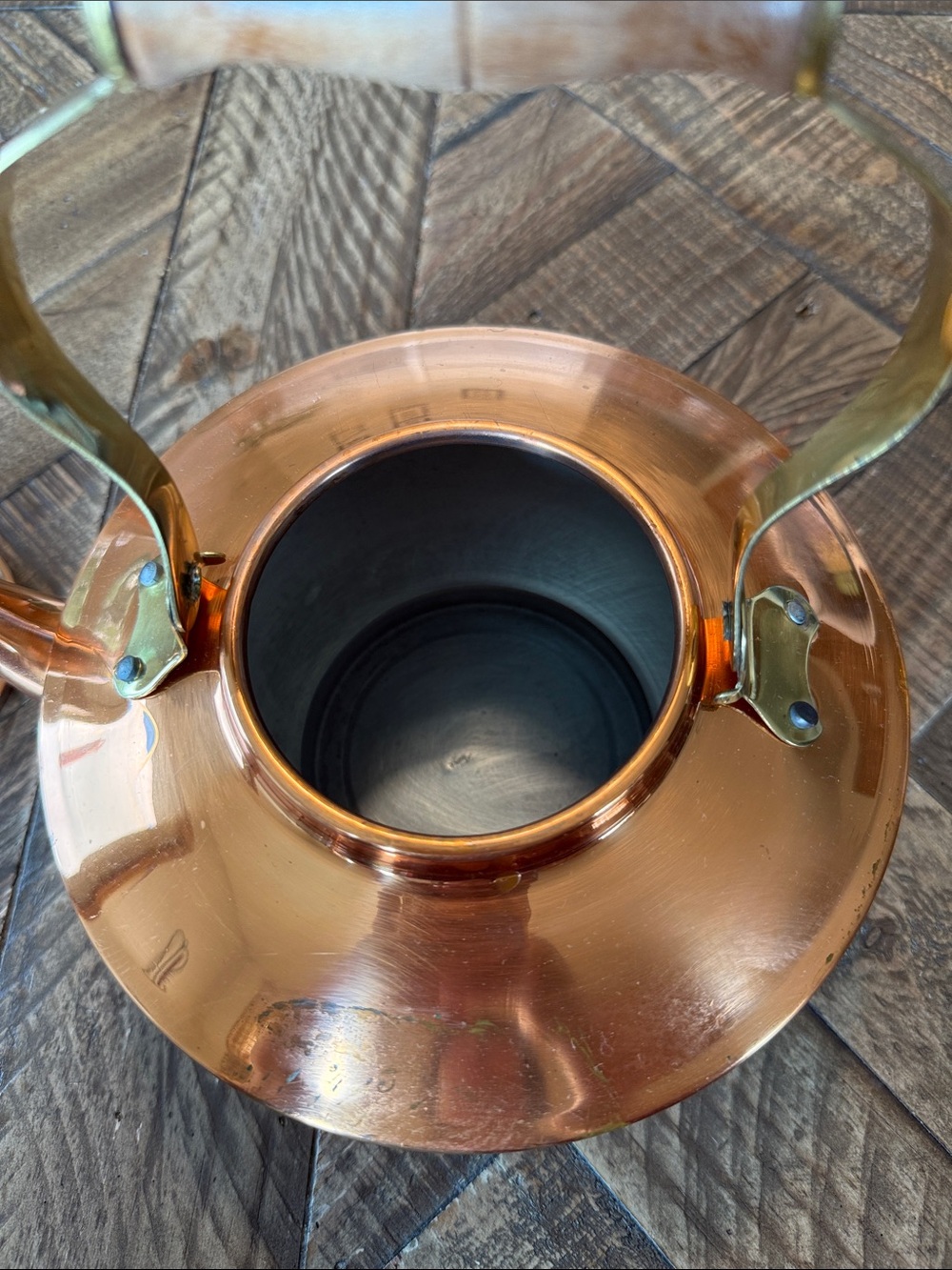 Copper Tea pot - Picture 5 of 10